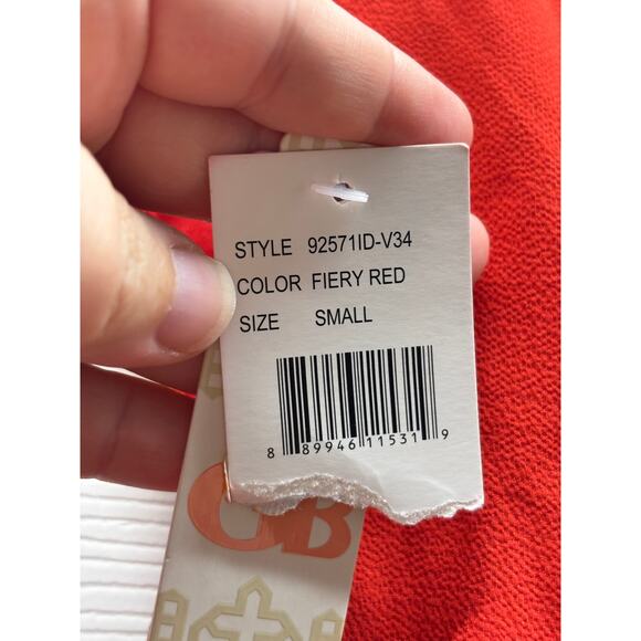 NWT GB Gianni Bini Women's Size Small Red Plunge Deep V-Neck Overskirt Romper - Picture 8 of 8